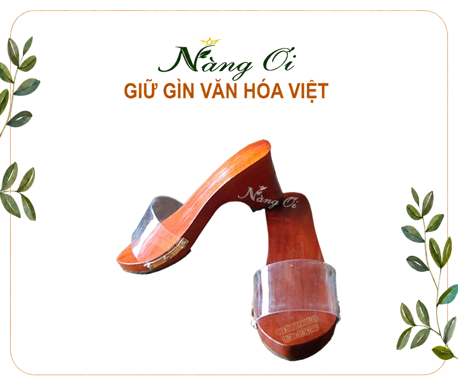 guốc gỗ làm từ gỗ xoan tự nhiên được phủ sơn màu cánh gián nổi bật
